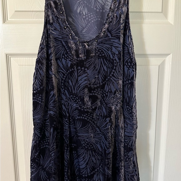Free People blue velvet dress Medium - Picture 3 of 9
